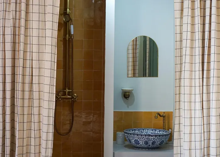 Casaia - La Cigale - Avec Salle De Bain Privee 公寓