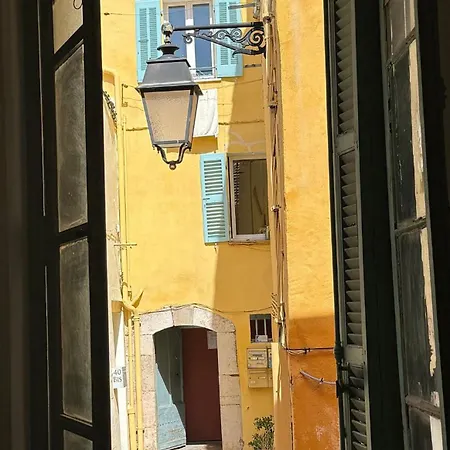 Casaia - La Cigale - Avec Salle De Bain Privee شقة *